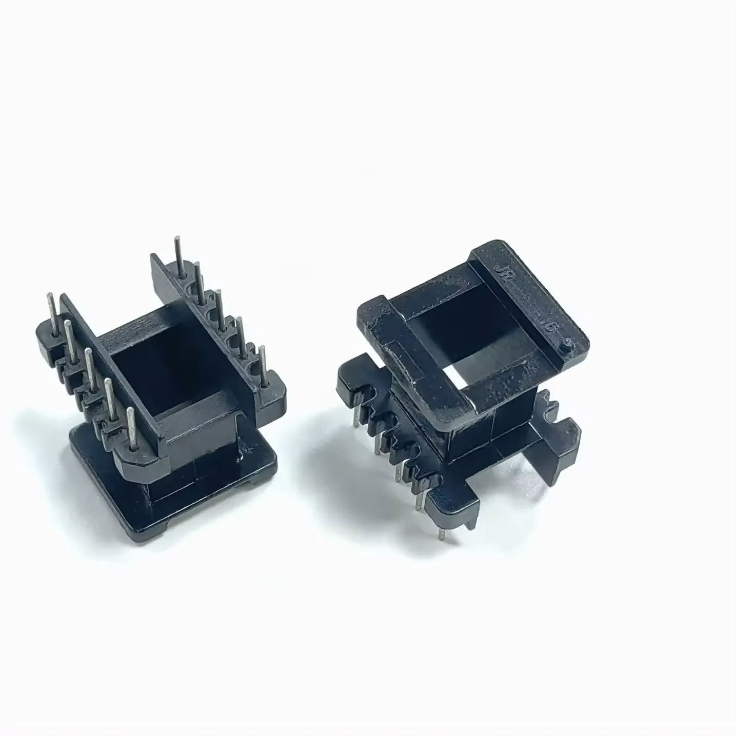 EI-Series-Bobbin-01