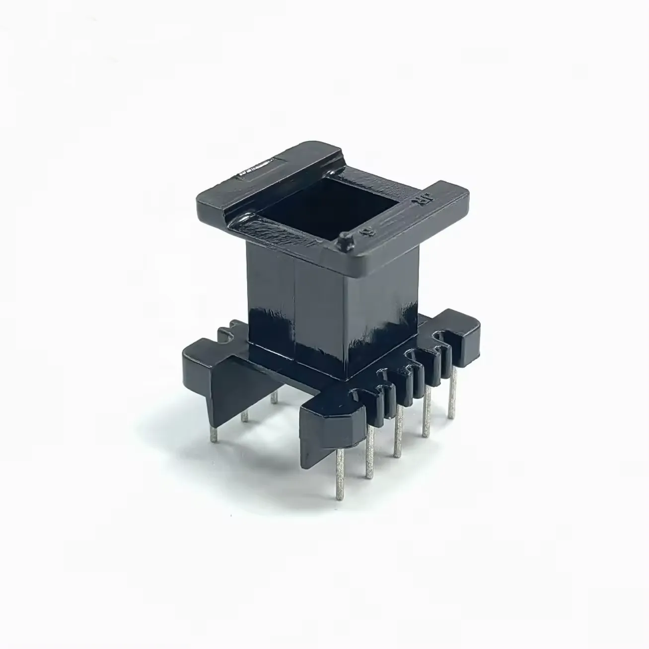 EI-Series-Bobbin-02