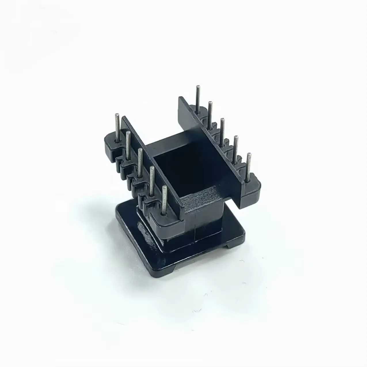 EI-Series-Bobbin-03