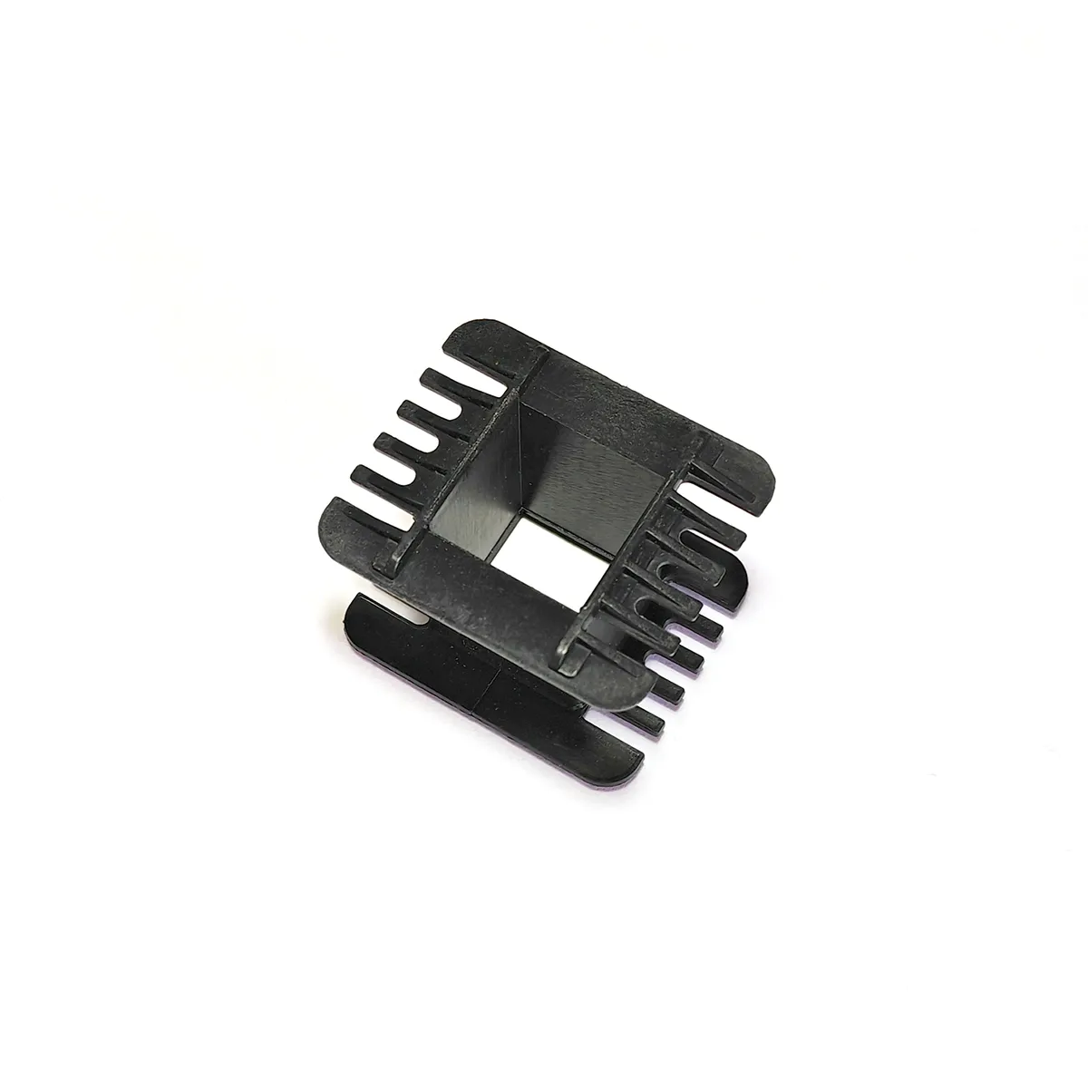EI-Series-Bobbin-04
